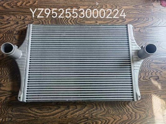 알루미늄 시노트루크 트럭 인터 쿨러 조립체 YZ952553000224