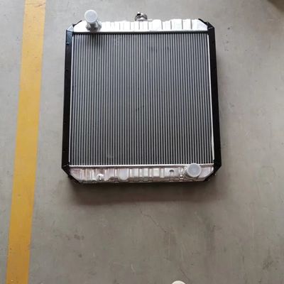 131-8962는 E307C  E311 E311B E312B 알루미늄 굴삭기 냉각 장치 저수 탱크 4 열을 준비합니다